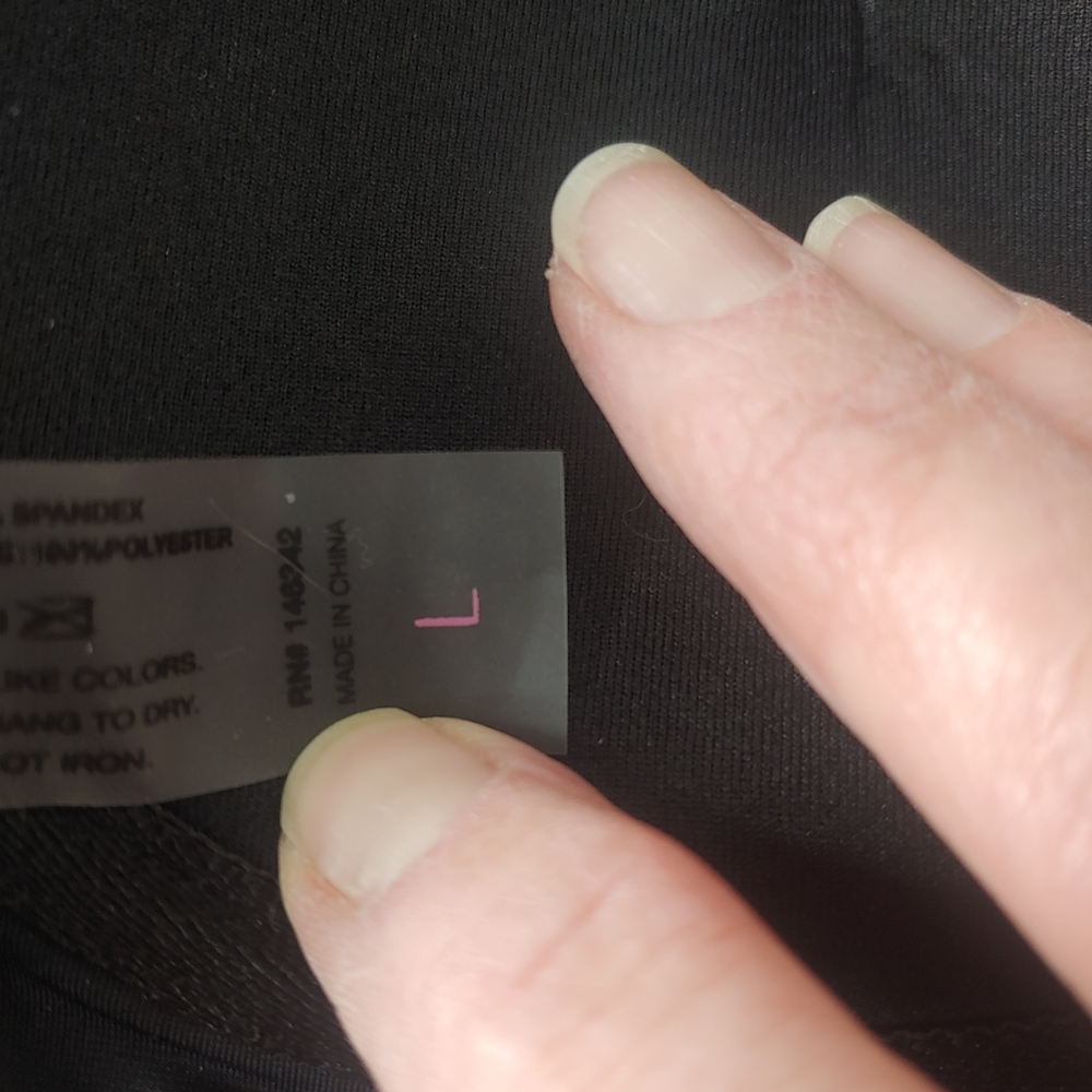 Black And white One Piece Swimsuit - Picture 3 of 7